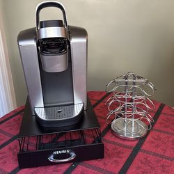 Keurig Coffee Maker Bundle with Dual Pod Storage