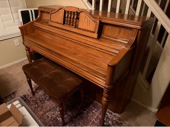 Wurlitzer piano made in USA