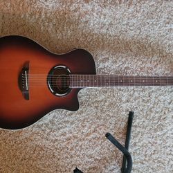 Acoustic/ Electric Guitar 