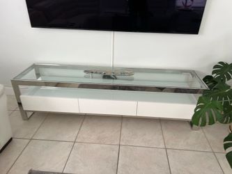Modani Strada White TV Stand