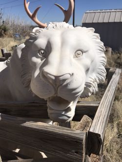 Marble lion statue