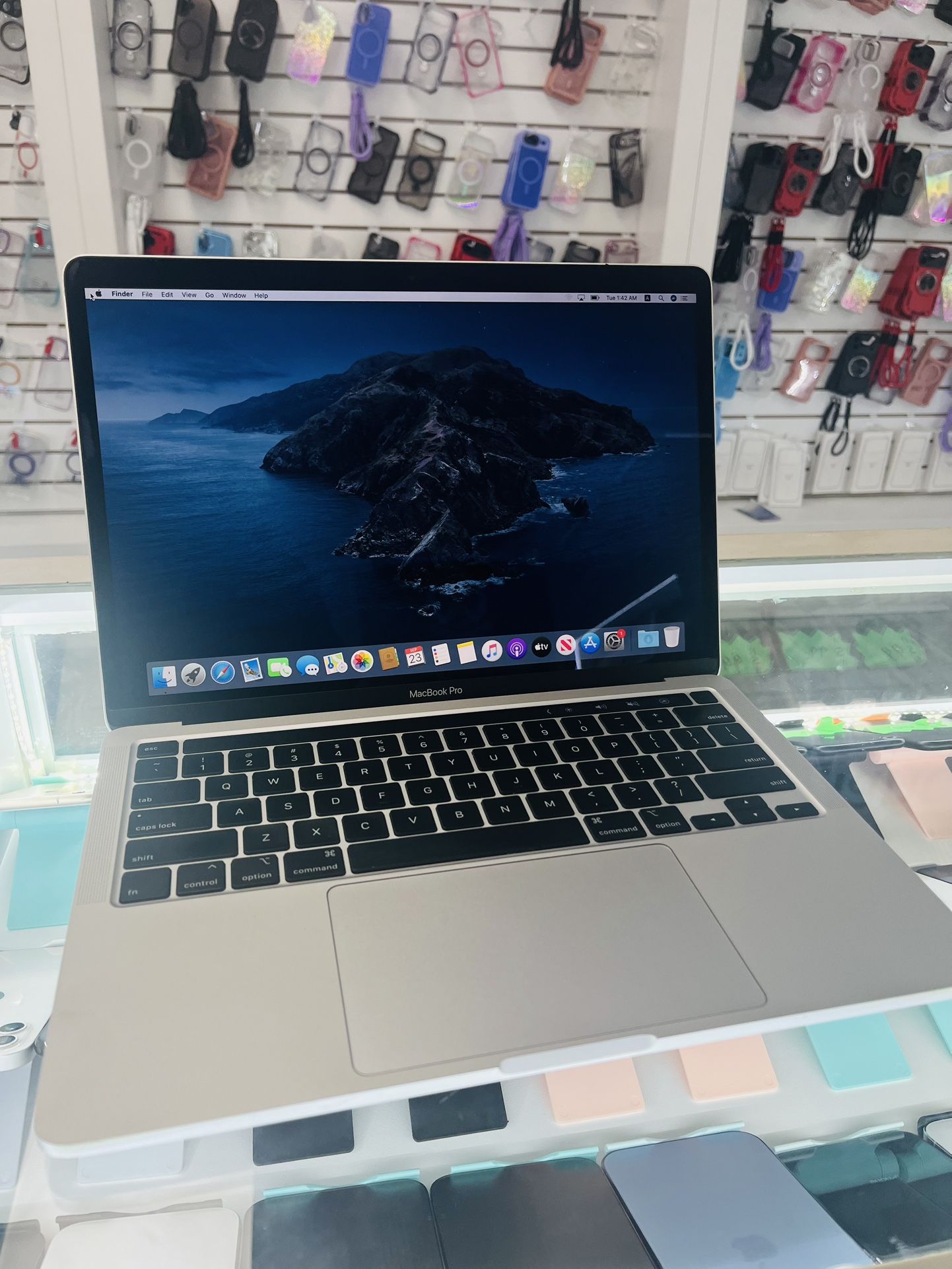 MacBook Pro 2020 16Ram 512GB I5 