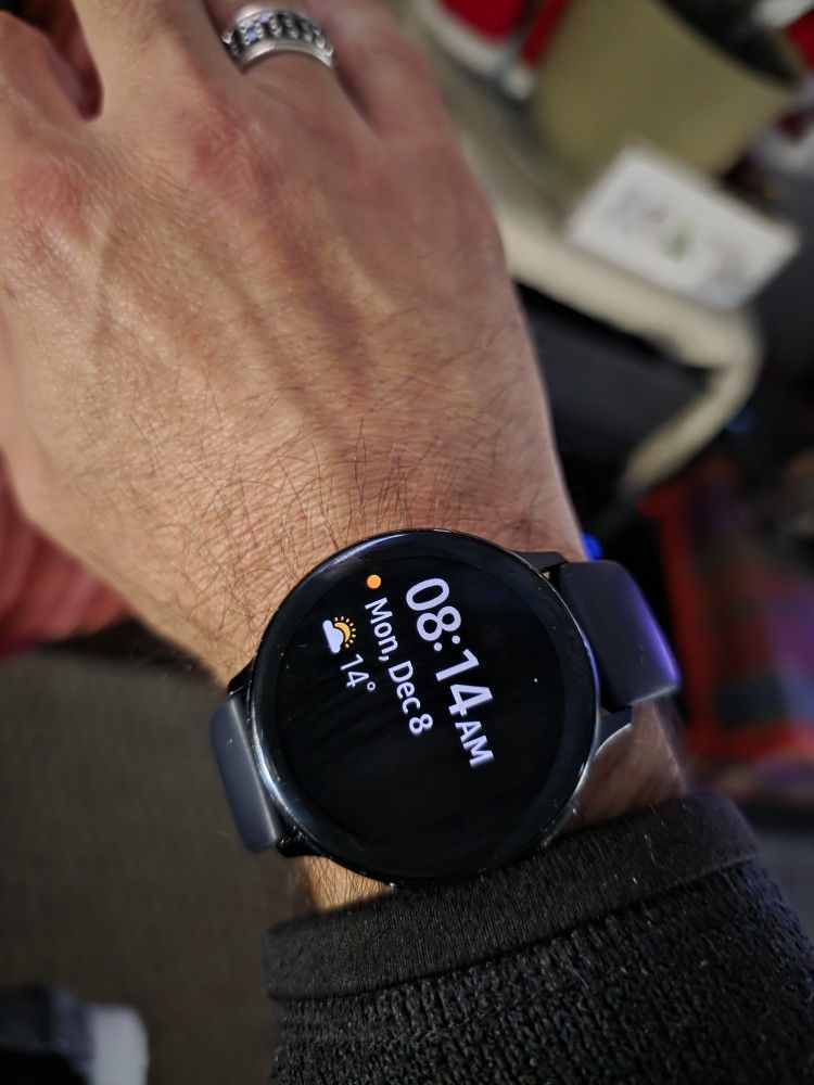 Samsung Watch Active 2  Works Perfect  $50