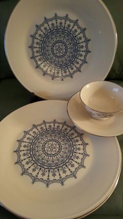 Lenox Blue Medallion Plates/Cups