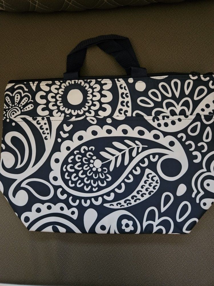 Beautiful Navy Blue & White NEW Cooler Bag