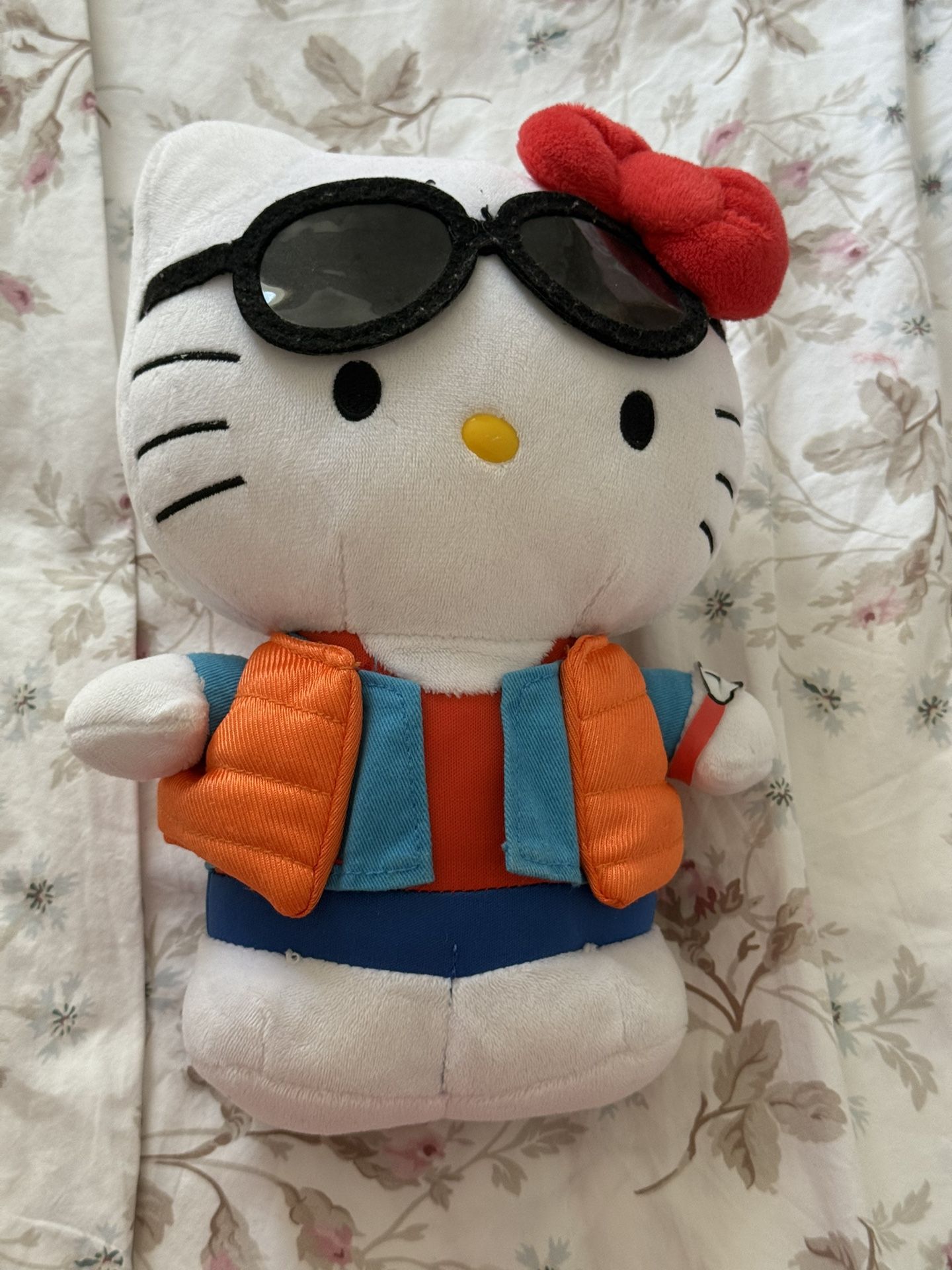 Hello Kitty universal studios plush