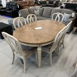 I’m Jon Green, Wayne’s Home Sales Representative🌟Realyn Luxurious Dining Room Furniture Set 🌟 Fast Delivery 