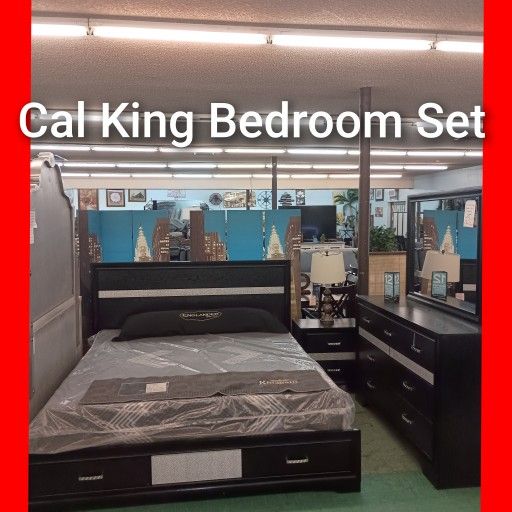😍 Beautiful Cal King Bedroom Set