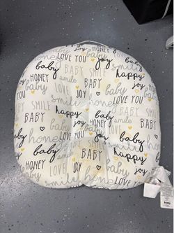 Baby pillow lounger