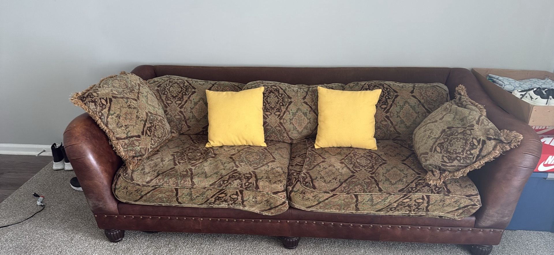 Living room furniture 