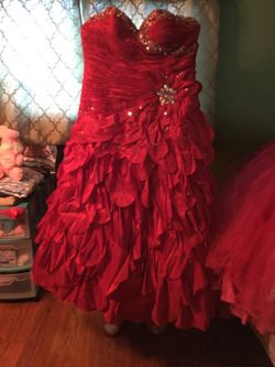 Quince or prom dres