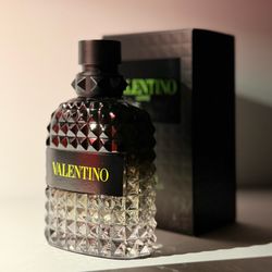 Valentino Green Stravaganza