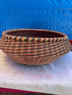 Woven Wicker Bowl Basket