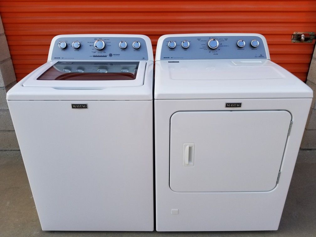 Top Of The Line!!! Maytag Bravos MCT (Maytag Commercial Technology) Washer and Maytag Bravos, Gas Dryer!!! Must See To Appreciate!!!