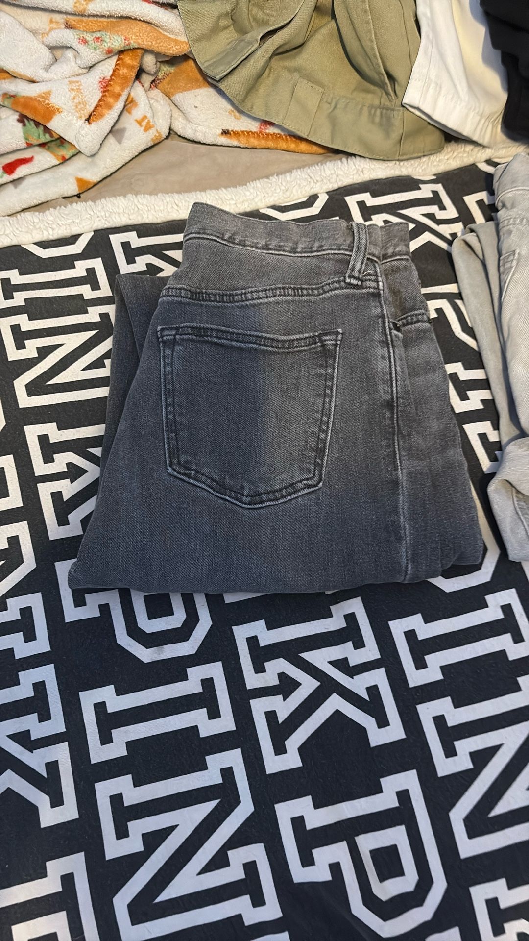 Old Navy Jeans 20 each Or 30 together