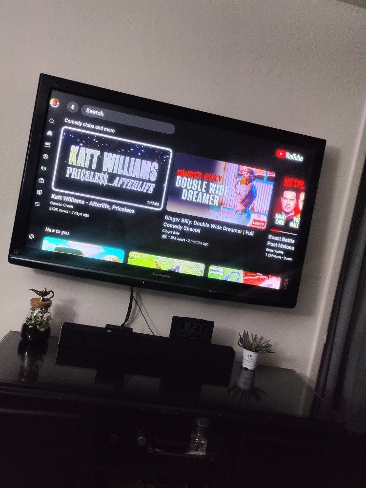 51" Panasonic TV W/ Wall Mount