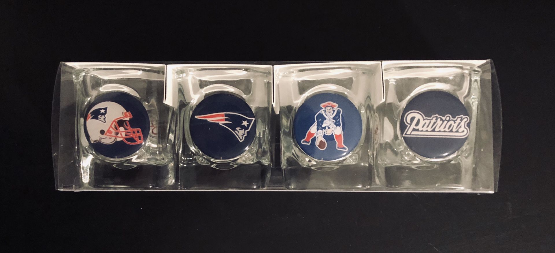New England Patriots NFL Football Shot Glass 4-Pack - BRAND NEW!!
