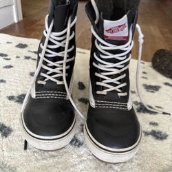 Vans MTE Standard Waterproof Snowboard Snow Boots Black White 