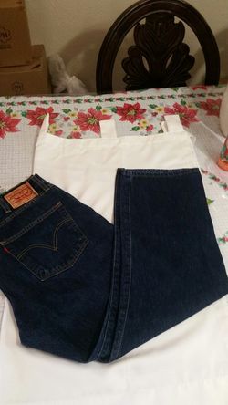 Men's levi jeans size 42 x 30