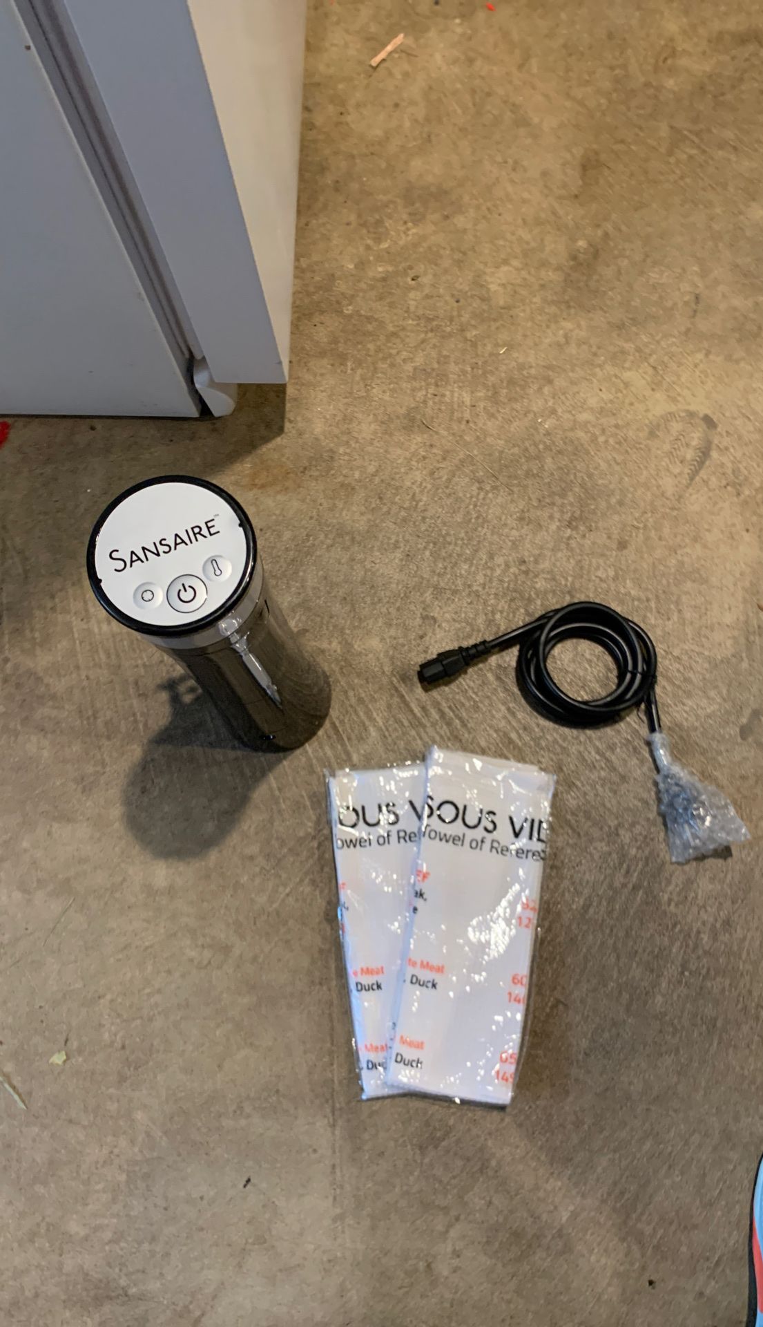 Sansaire sous vide! Brand new! Appliance that works awesome!