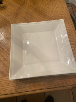 Serving plates