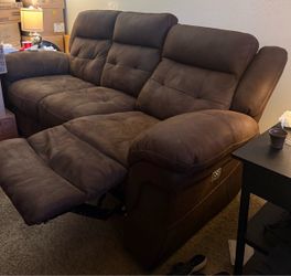 Power reclining sofa from MOR