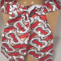 Two Face B Logo Scarf    Bur.berry