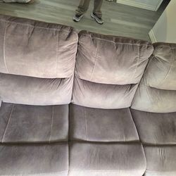 Recliner sofa