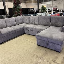 Pullout sleeper sectional NO CREDIT NEEDED FINANCING Available!!! 