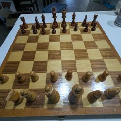 Wooden Portable Chess Set. 