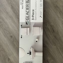GLACIER BAY 3-PIECE BATHROOM ACCESSORY