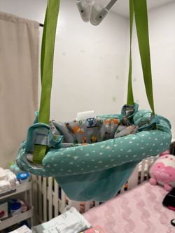 Baby doorway jumper