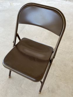 20 Metal Folding Chairs