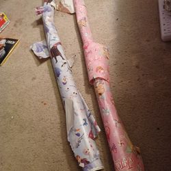 WRAPPING PAPER FROZEN AND JOJO BOW BOW 
