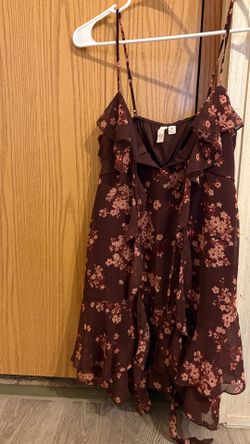 Brown floral dress size M
