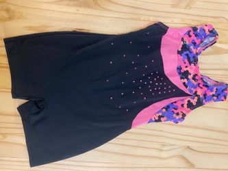 Girls Danskin Freestyle Black with pink  size L 10/12