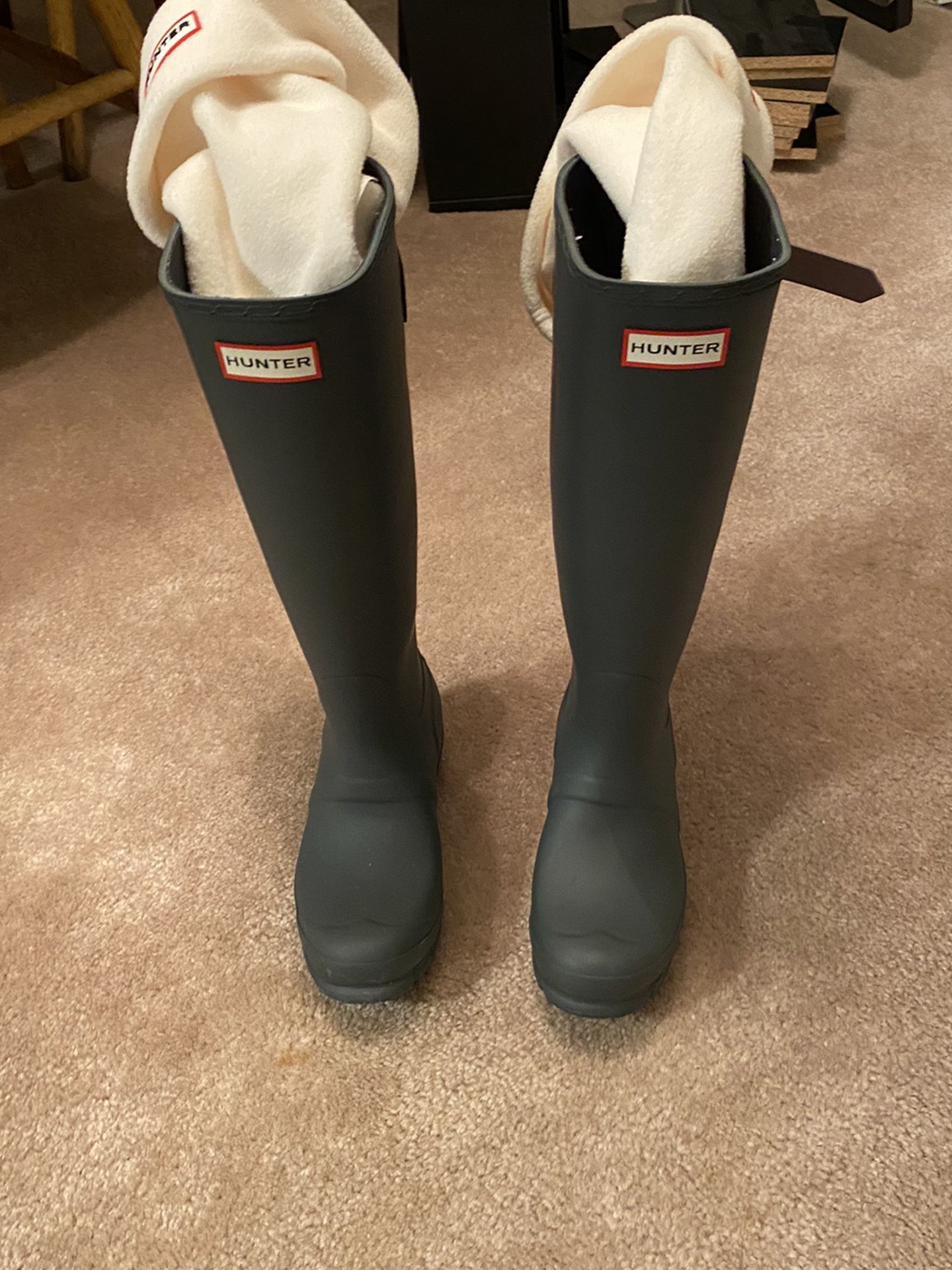 New Hunter Rain Boots Size 5