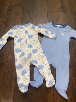 Lot of 2 Boys Blue Elephant Sleepers Pajamas Size 6/9 Months Little Beginnings #13