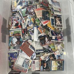 100,000 Baseball Basketball Football Cards Wholesale  Lot 