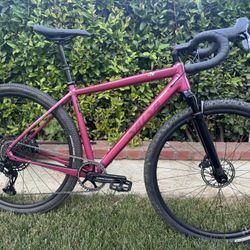 2024 Salsa Stormchaser SRAM Apex Eagle RockShox Rudy
