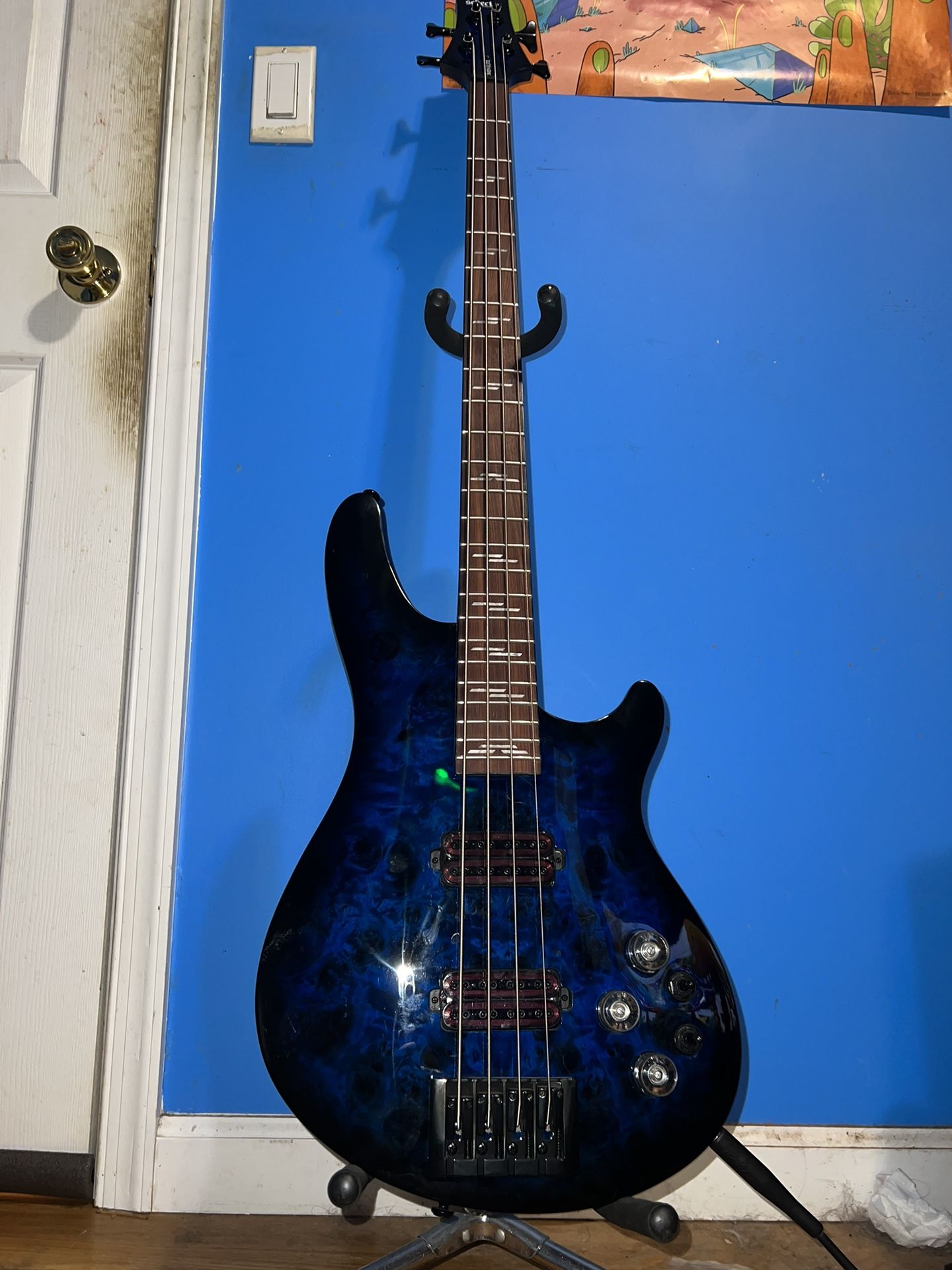 Schecter Omen Elite 4 String Bass