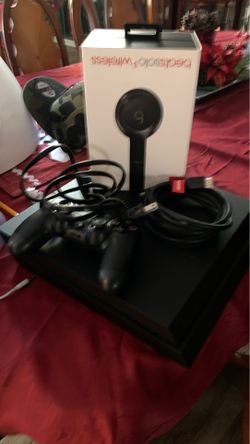 PS4 + beats
