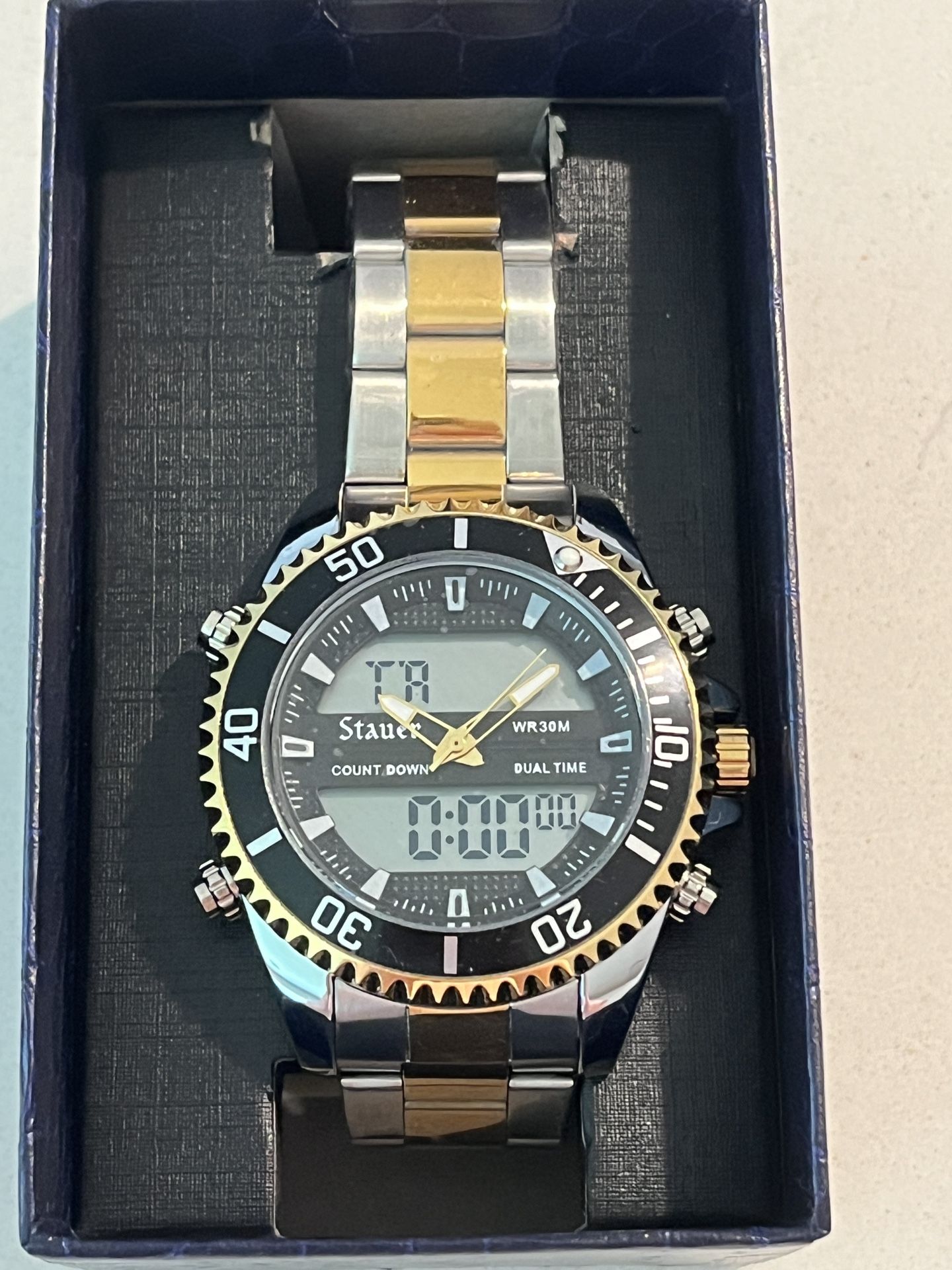 Gold And Silver Color Men’s Watch