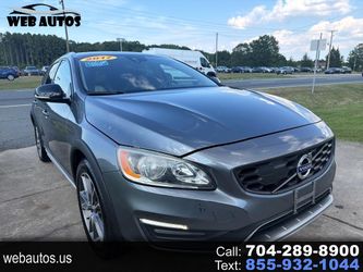 2017 Volvo V60 Cross Country