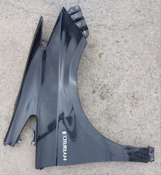 2010 2011 2012 2013 2014 2015 TOYOTA PRIUS PASSENGER SIDE FENDER 