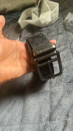 Coach belt