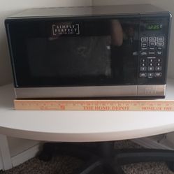 Full Size Microwave 