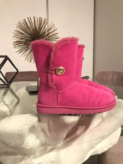 Ugh pink boots size 7