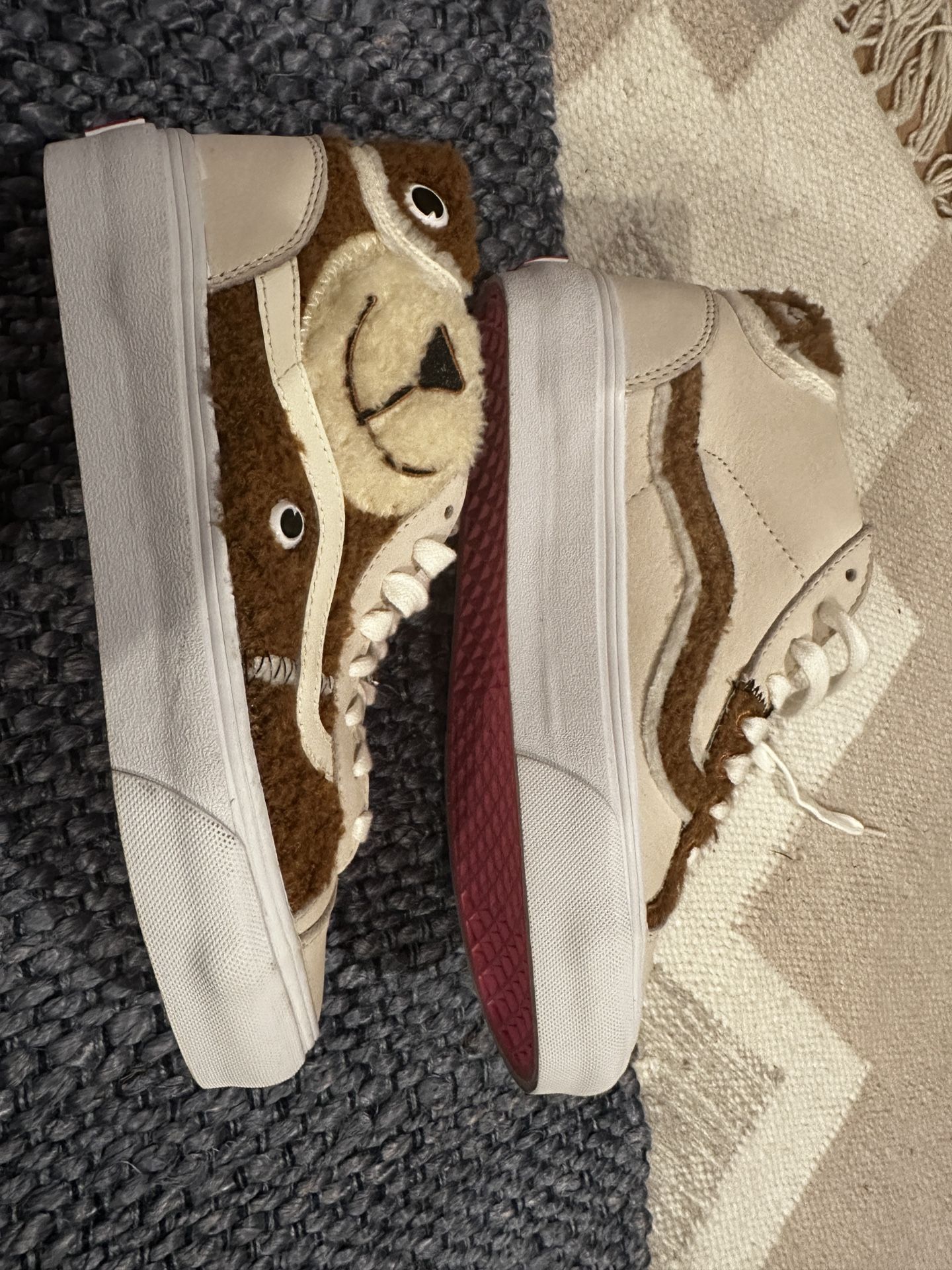 Vans Vault Mid Zoo Skool unstuffed animal dog bear men’s 6 women’s 7.5