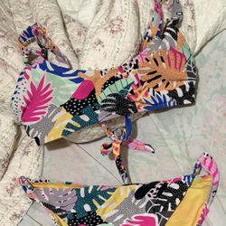 Women’s Bikini